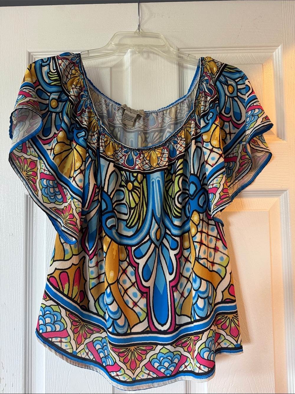 Flying Tomato Multicolor Floral Geometric Scoop Neck Top